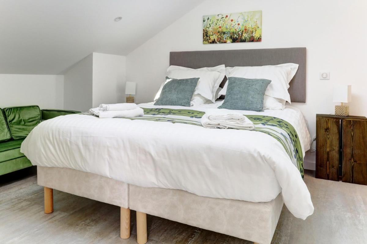 La Belle Cachette Apartment Matougues